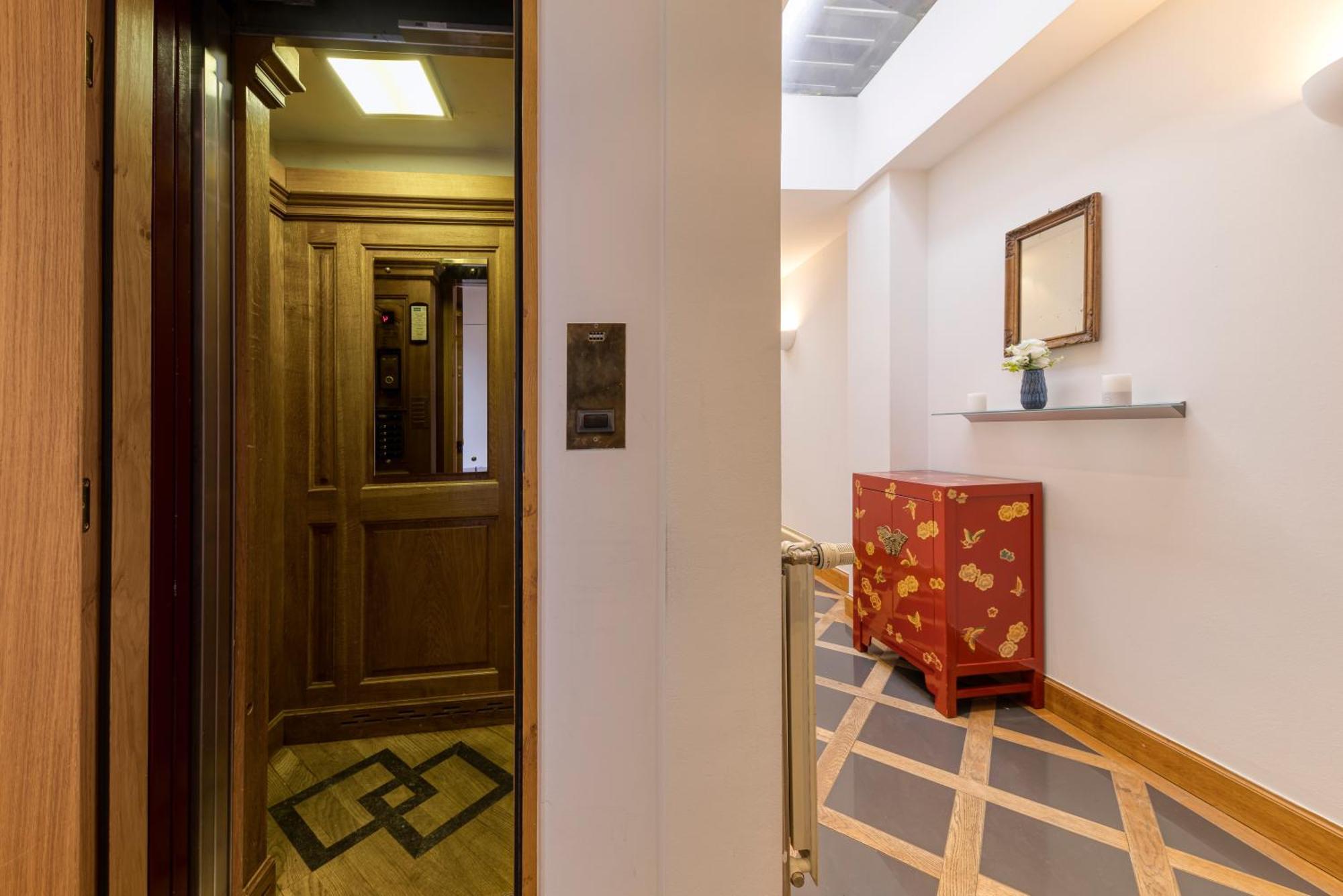 בריסל Chic Penthouse Grand-Place מראה חיצוני תמונה